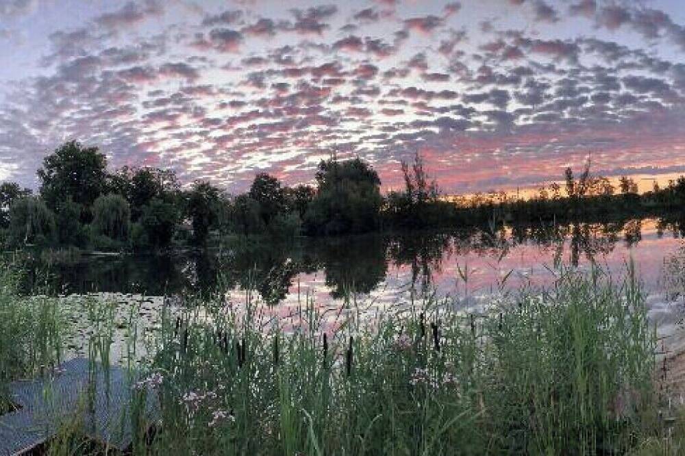 Ferienunterkunft am Privatsee, inmitten der Natur in Ketzin, unweit von Berlin in Ketzin, Havelland