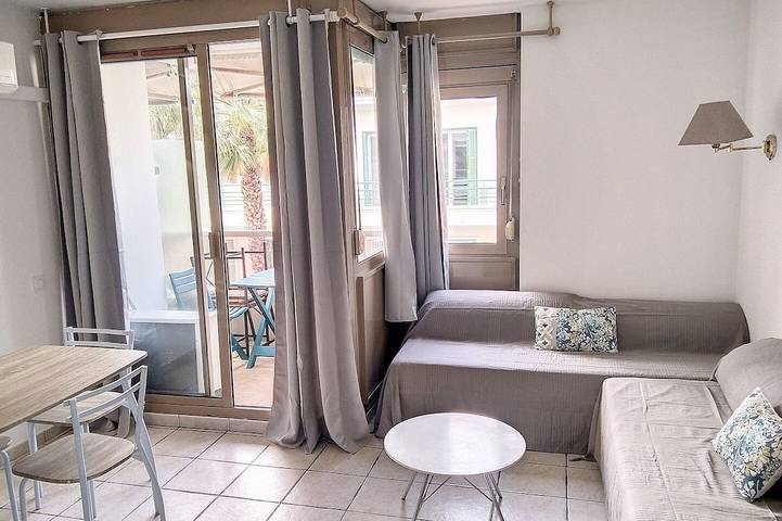 Appartement de vacances pour 4 personnes, avec jardin et terrasse