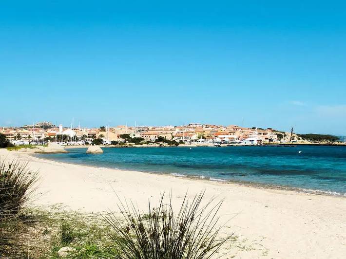 Appartamento per 3 persone, con giardino a Porto Rafael