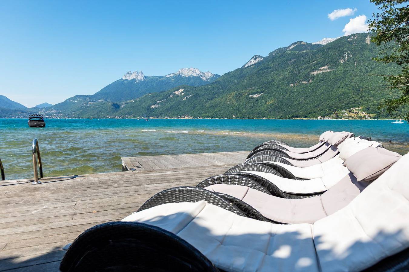 Lakehouse Annecy in Doussard, Parc naturel régional du Massif des Bauges