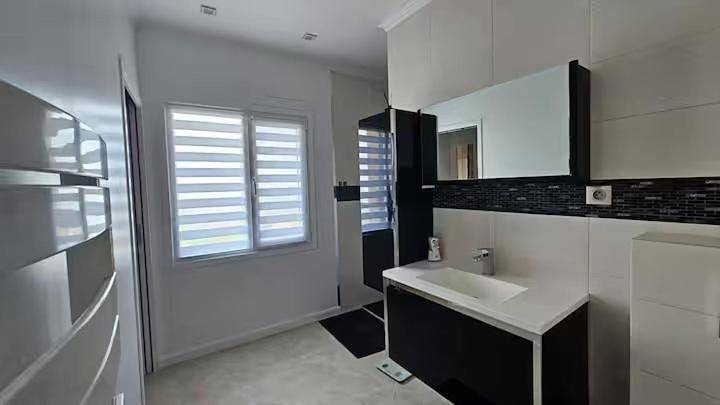 Villa pour 8 personnes, avec piscine à Beausoleil - 3