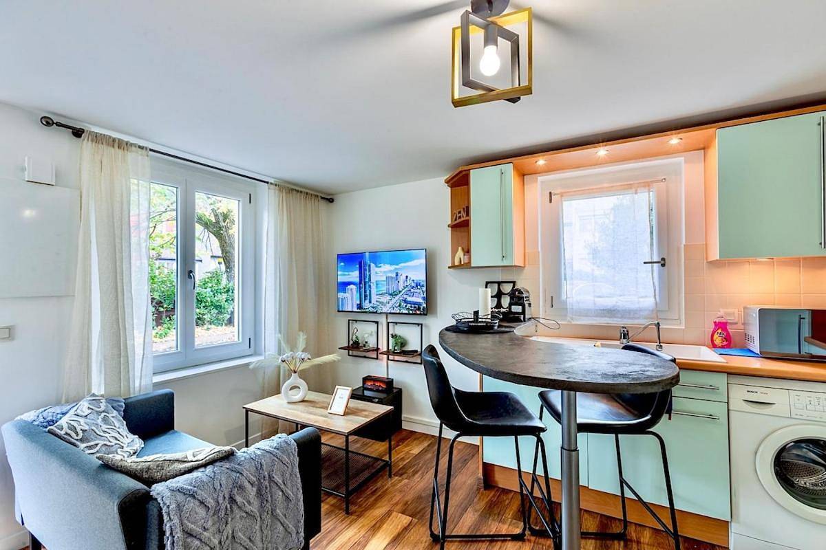 Appartement entier, Le Zen I T2 in Ambilly, Région de Saint-Julien-en-Genevois