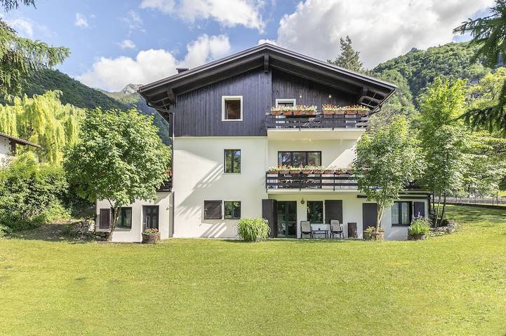 Ferienwohnung für 4 Personen, mit Garten und Balkon - 1