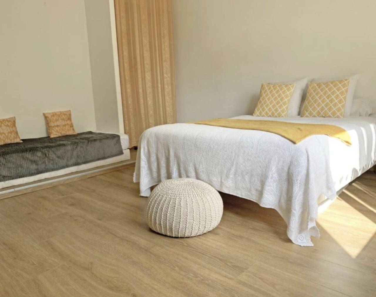Chambres d'hôtes 'Les Tables Aux Vaches Raviège' avec terrasse partagée, Wi-Fi et climatisation in La Salvetat-sur-Agout, Région de Béziers