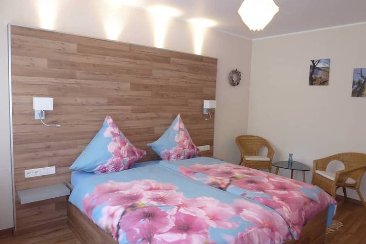 Ferienwohnung für 5 Personen, mit Sauna und Garten sowie Terrasse