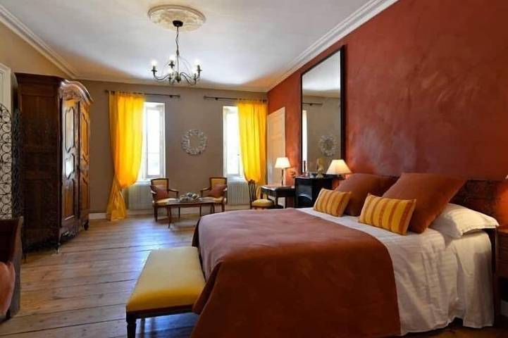 Maison d’hôte pour 3 personnes, avec Jardin et Piscine à Castelnau-de-Médoc