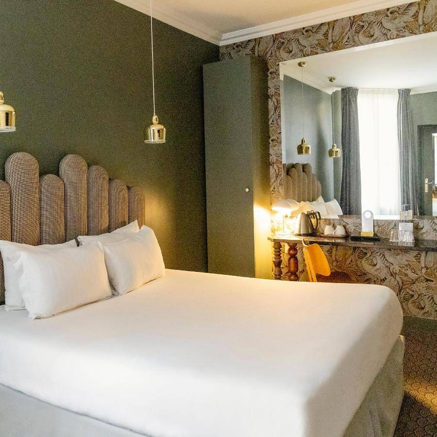 Hotel Paradis in Paris 10e Arrondissement, Paris