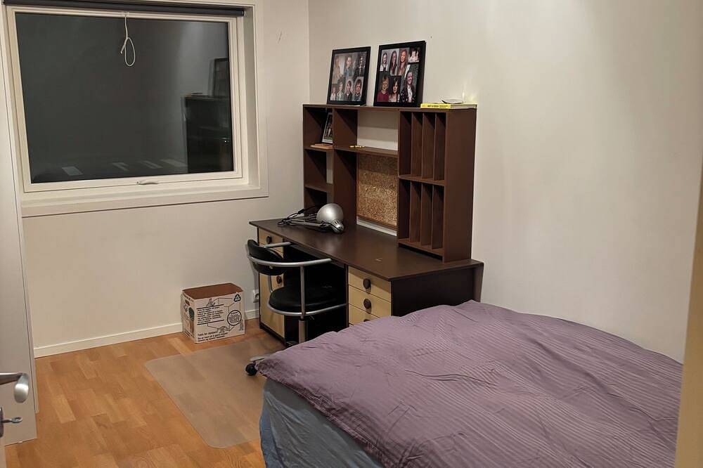 2-bedroom building in welcoming Rogaland with Wifi, Ac in Sola