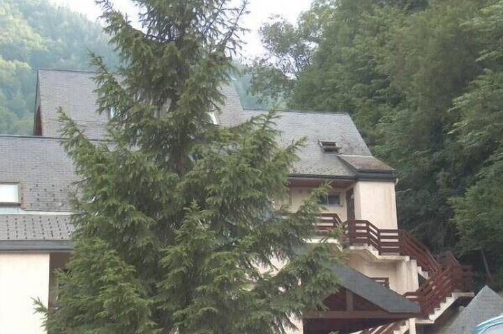 Location de vacances pour 5 personnes, avec jacuzzi et balcon à Cauterets