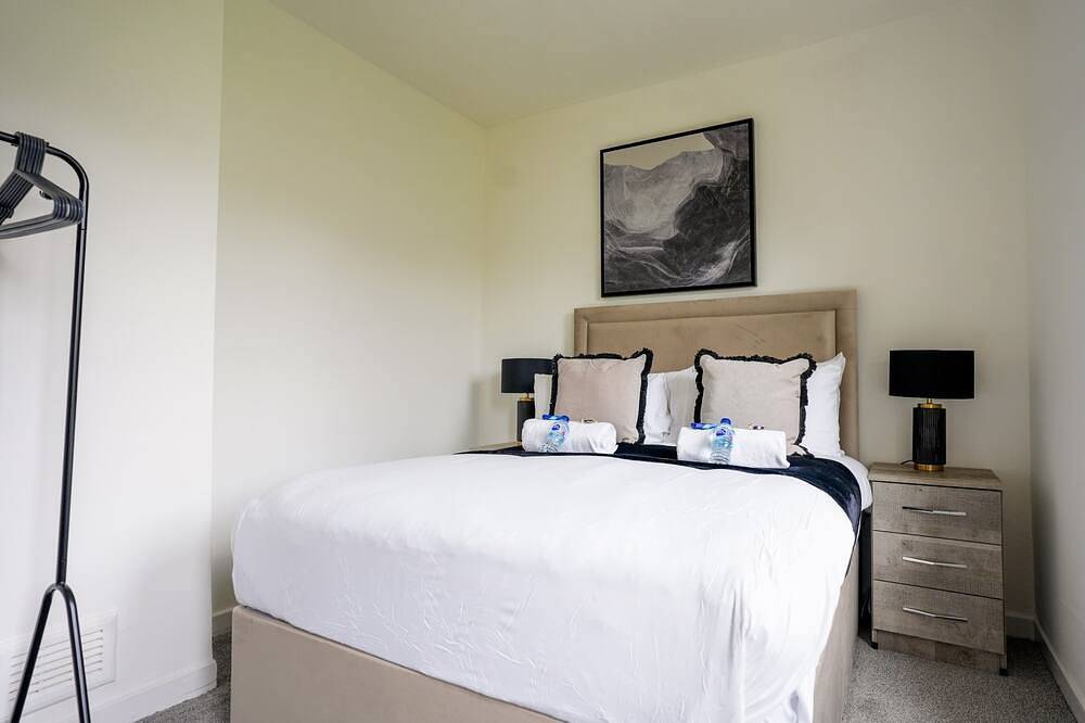 Ganze Wohnung, Apartment-Eigenes Badezimmer in Nord Lanarkshire