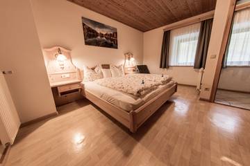 Ferienwohnung für 5 Personen in Pragser Wildsee, Prags, Bild 1
