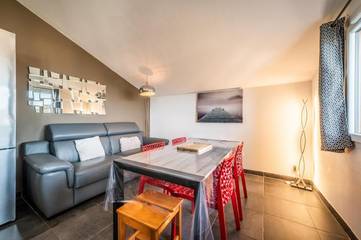 Gîte pour 7 personnes, avec vue sur le lac à Allinges