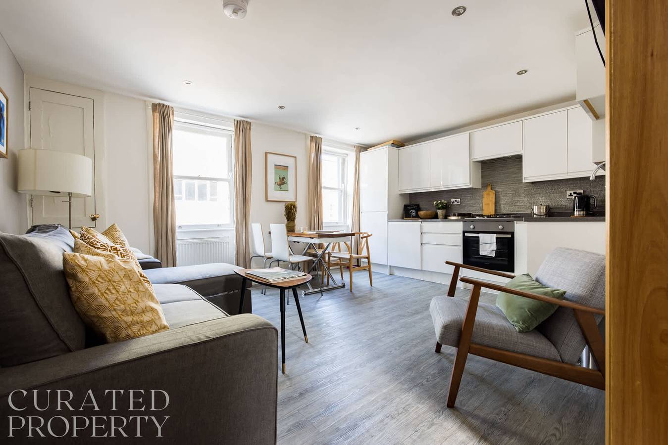 Ganze Wohnung, Duplex Apartment near Oxford Street in Camden, London