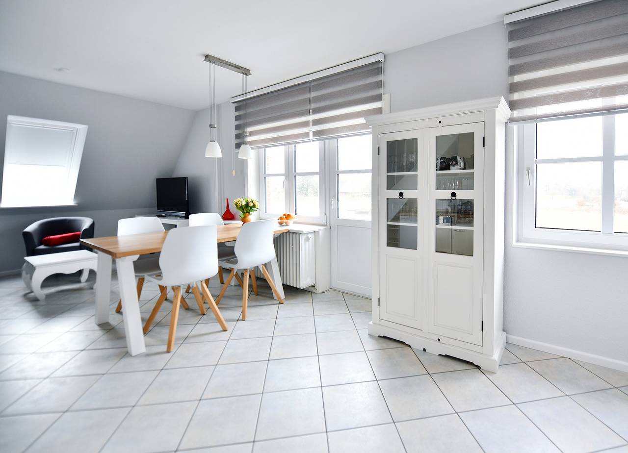 Ganze Ferienwohnung, Haus Windhuug Wohnung 5 in Utersum, Föhr