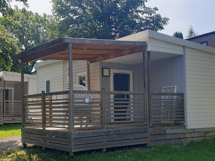 Camping für 5 Personen, mit Kinderpool und Terrasse in Franche-Comté - 2