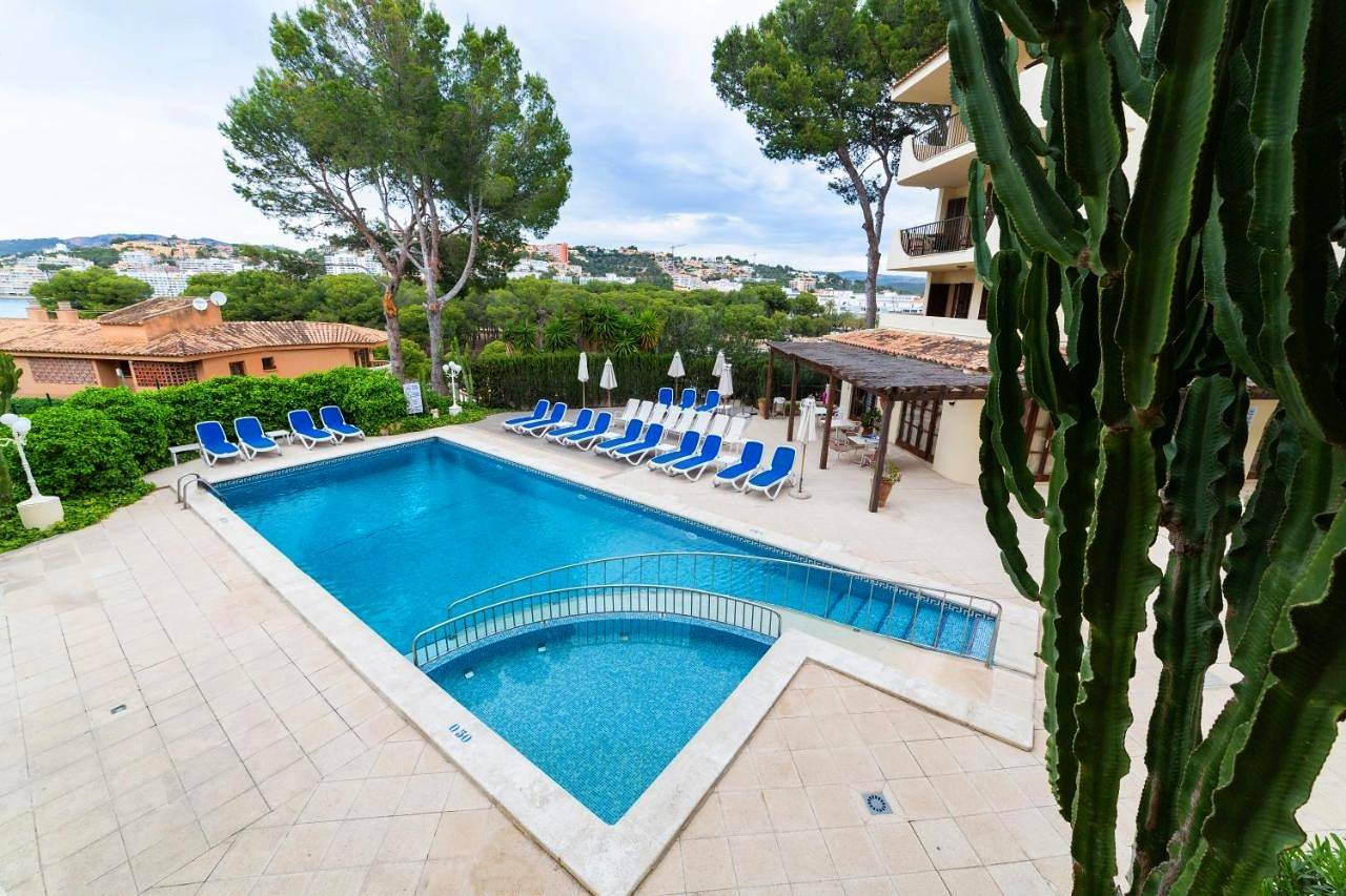 Appartement entier, Appartement de vacances pour 1 personne avec terrasse in Santa Ponsa, Calvià