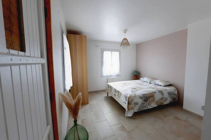 Location de vacances pour 2 personnes, avec piscine et jardin à Dauphin (homonymie) - 3