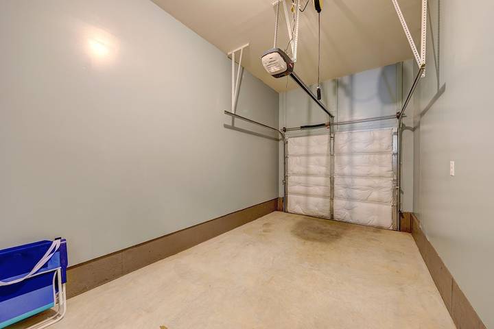 Vacation house for 12 people, with pool and terrace as well as yard in Delaware