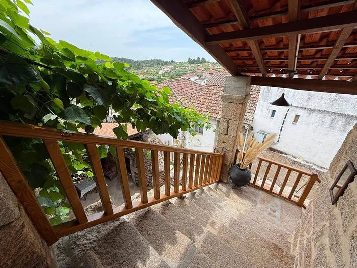 Gîte pour 5 personnes, avec jardin et vue à Valpaços - 2