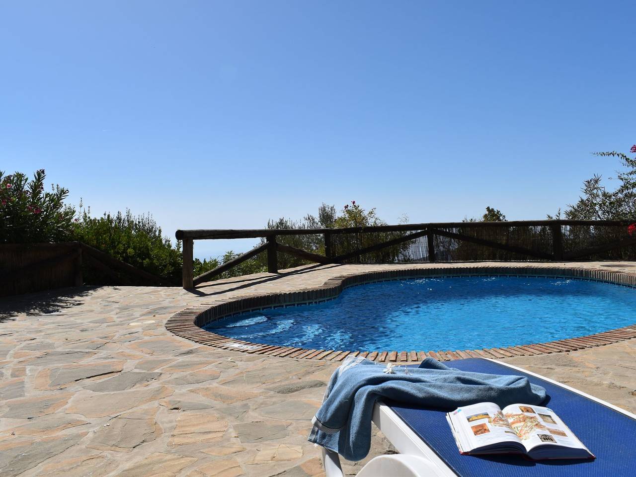 Finca Angarilla mit privatem Pool in Cómpeta, Costa del Sol