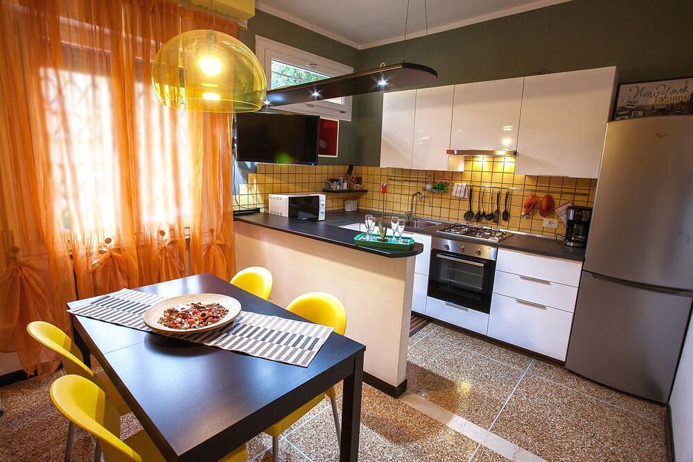 Ganze Wohnung, Happy Home Bologna Cozy, quiet, bright, close to Old Town and Exhibition in Bologna, Bologna Provinz