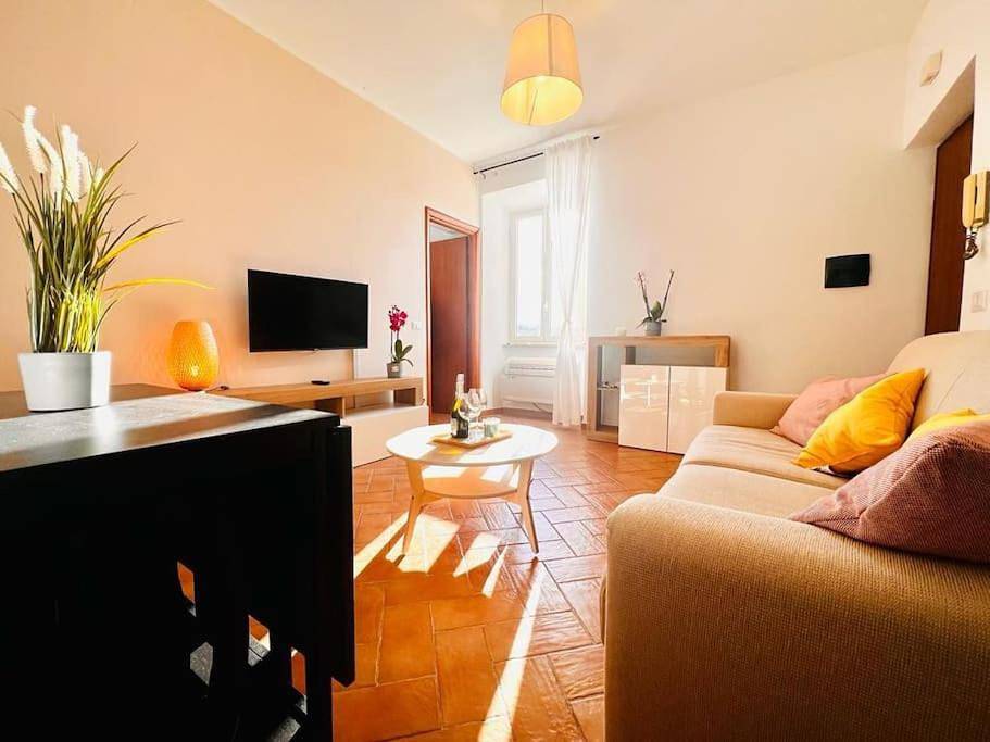 Appartamento intero, Principessa Iolanda, Vista lago, Panoramico, 4 posti letto in Anguillara Sabazia, Lago di Bracciano