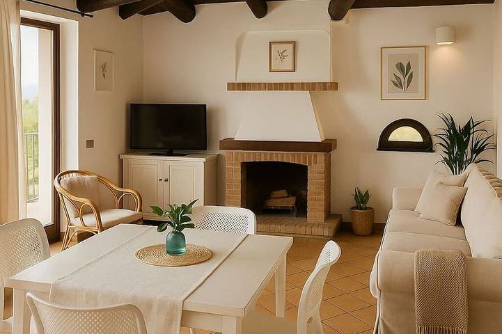 Appartement entier, Maratea, sea view apartment with pool use, 700 meters from the sea. in Maratea, Province de Potenza