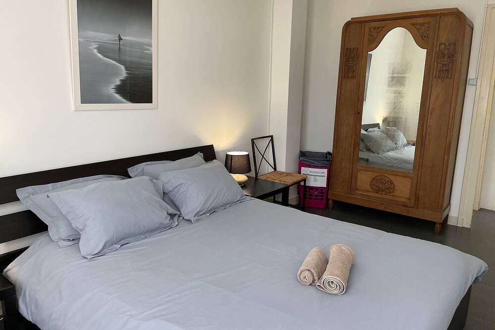 Appartement lumineux avec jardin – Draps, serviettes et ménage de départ fournis in Saint-Palais-sur-Mer, Côte de Beauté