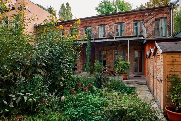 Ferienwohnung für 6 Personen, mit Balkon und Terrasse sowie Garten in Berlin Pankow