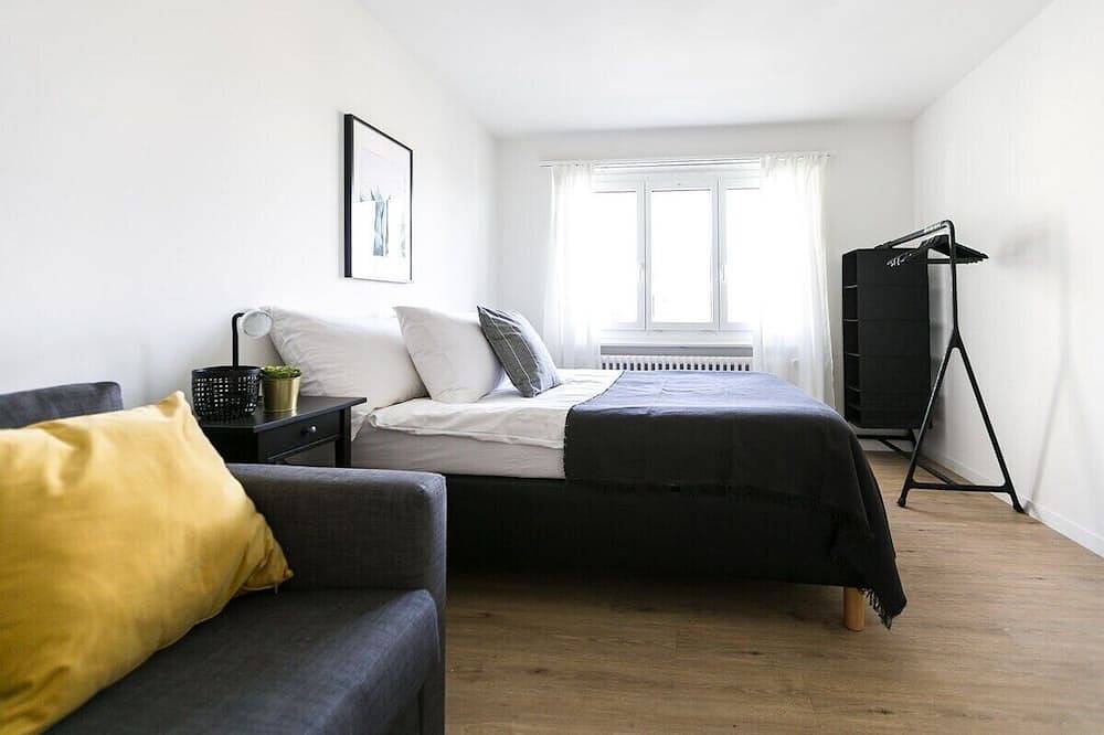 Appartamento intero, Modern flat w/Netflix, balcony & top location in Lucerna, Lago dei Quattro Cantoni