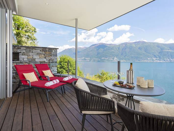 Villa für 2 Personen, mit Terrasse und Seeblick sowie Pool im Ticino - 2