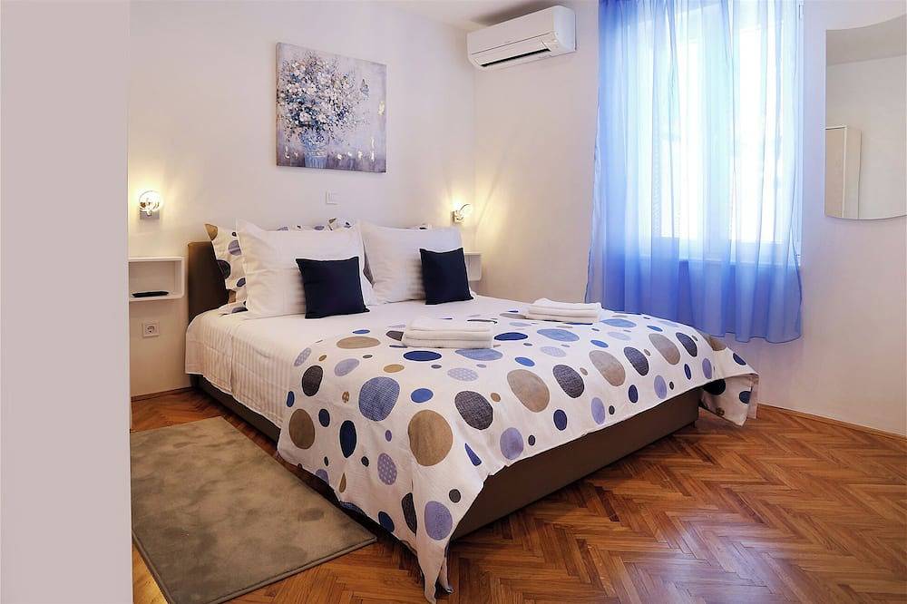Apartamento entero, Apartamento de lujo con terraza en el centro de Split in Split, Condado de Split-Dalmacia