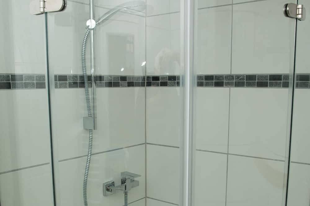 Wellness Ferienhaus direkt an der Sieg, \"Einfach Schön Am Wasserfall\" in Dattenfeld, Windeck