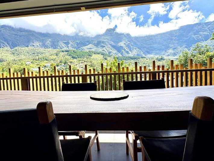 Location de vacances pour 15 personnes, avec vue sur le lac et vue ainsi que sauna et jardin, animaux acceptés dans La Mare à Joncs