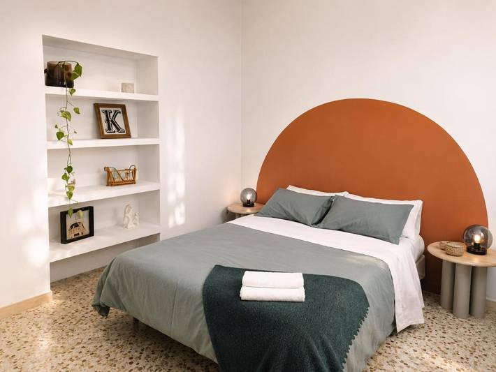 Bed and breakfast for 2 people, with Terrace in Malaga