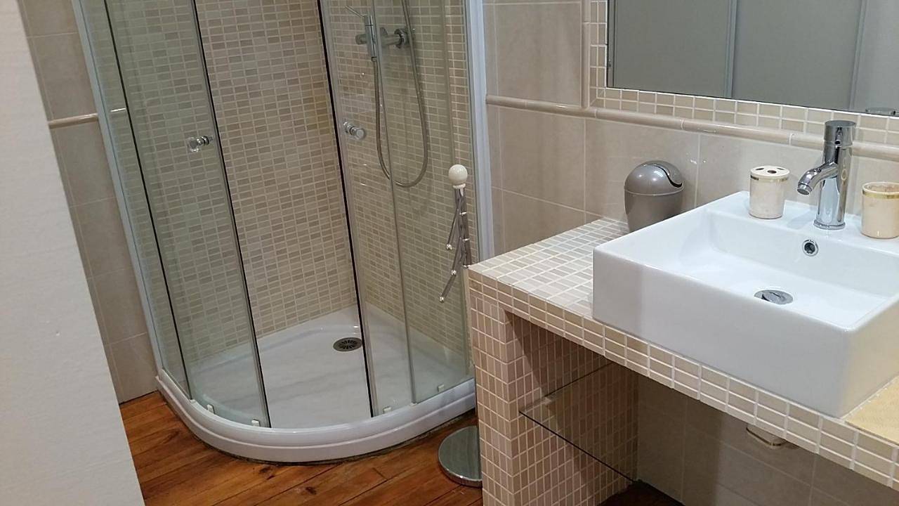 Double Room in Montréjeau, Haute-Garonne