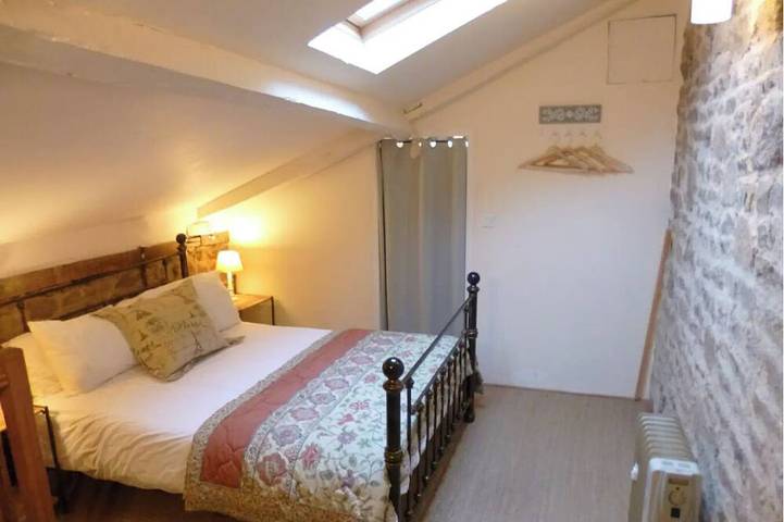 Location de vacances pour 11 personnes, avec terrasse à Lonlay-l'Abbaye - 3