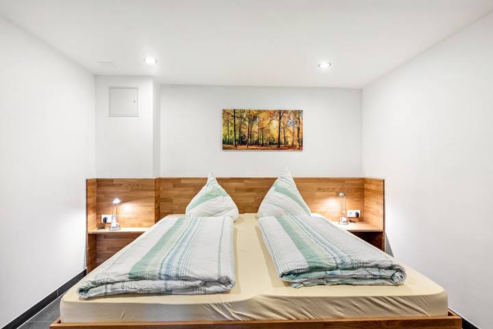 Ferienwohnung für 2 Personen, mit Sauna und Garten sowie Balkon in Grafenhausen