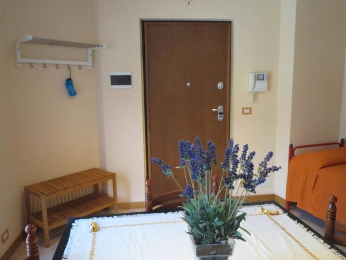 Gîte pour 3 personnes, avec terrasse et vue à Bussolin - 3