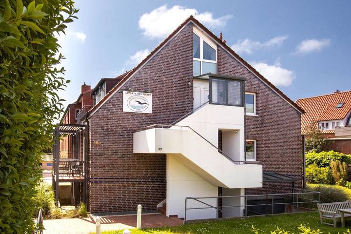 Ferienwohnung für 6 Personen, mit Balkon und Terrasse sowie Garten und Ausblick