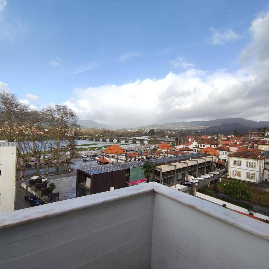 Apartamento inteiro, Three-Bedroom Apartment with View in Arca e Ponte de Lima, Distrito de Viana do Castelo