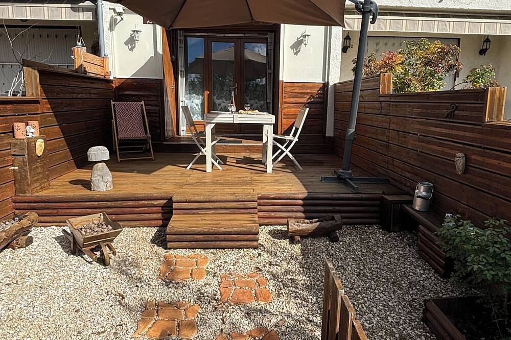 Appartement entier, Beautiful studio renovated 30 m2 with fireplace in Gréolières les Neiges, Gréolières