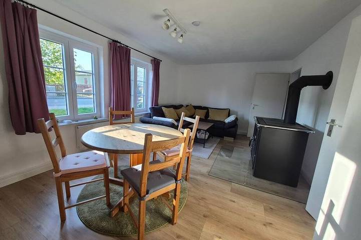 Ganze Wohnung, Haus Olivia - Appartement/Fewo, Dusche und Bad, Wc, 1 Schlafraum in Bornhöved, Kreis Segeberg