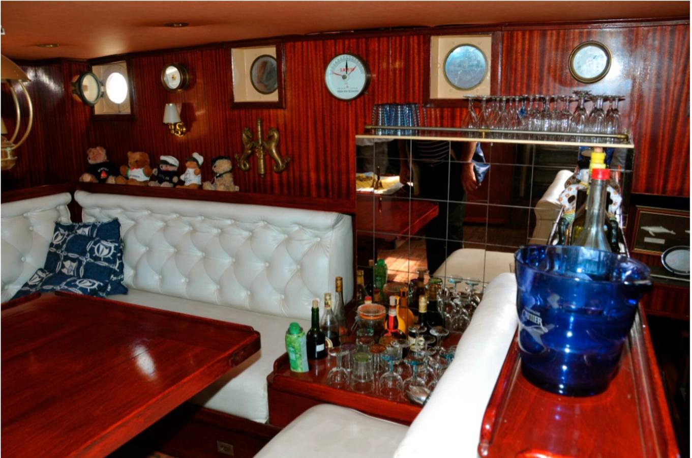 Barco "Navire Amadeus" con Wi-Fi en Sète in Sete, Côte d'Améthyste