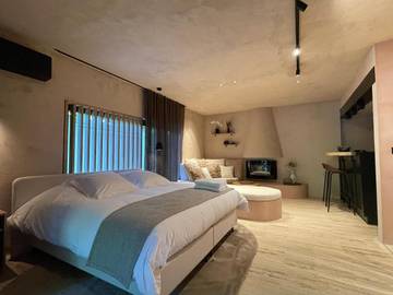 Maison d’hôte pour 2 personnes, avec terrasse ainsi que jacuzzi et jardin dans Wépion