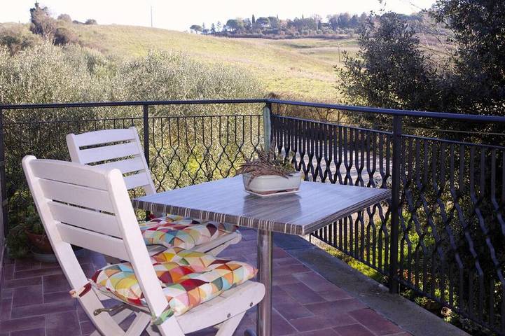 Agriturismo per 5 persone, con giardino e balcone in Monteriggioni