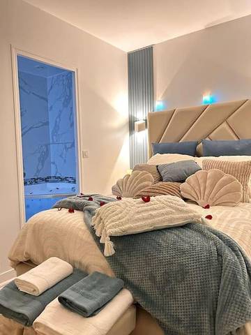 Gîte pour 2 personnes, avec vue à La Celle-Saint-Cloud