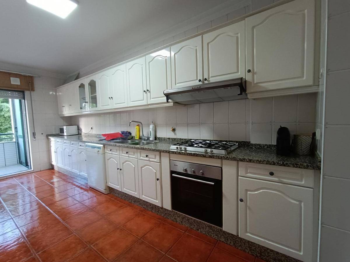 Mixed Dormitory Room in Arcozelo (Barcelos), Distrito de Braga