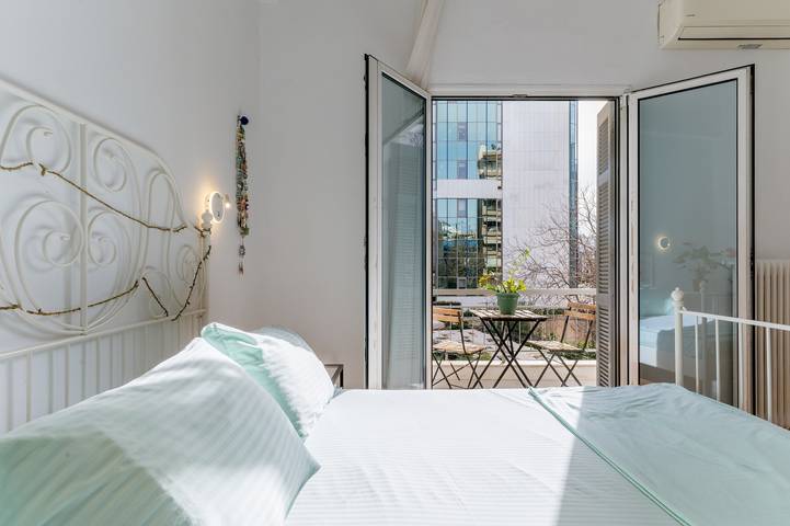 Ferienwohnung für 3 Personen, mit Balkon in Athen