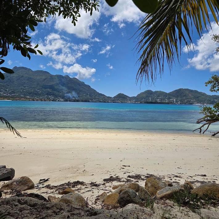 Villa pour 14 personnes, avec piscine ainsi que vue et jardin aux Seychelles - 2